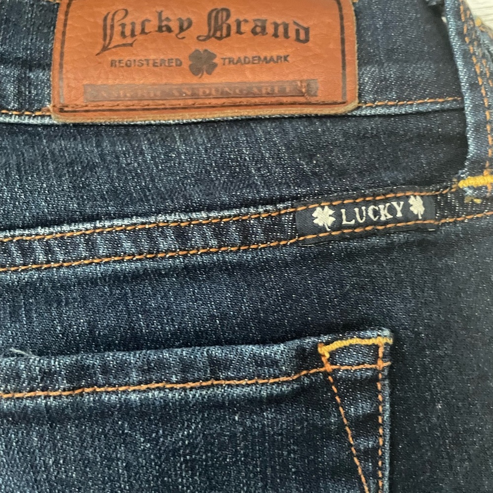 Jeans - Picture 3 of 13